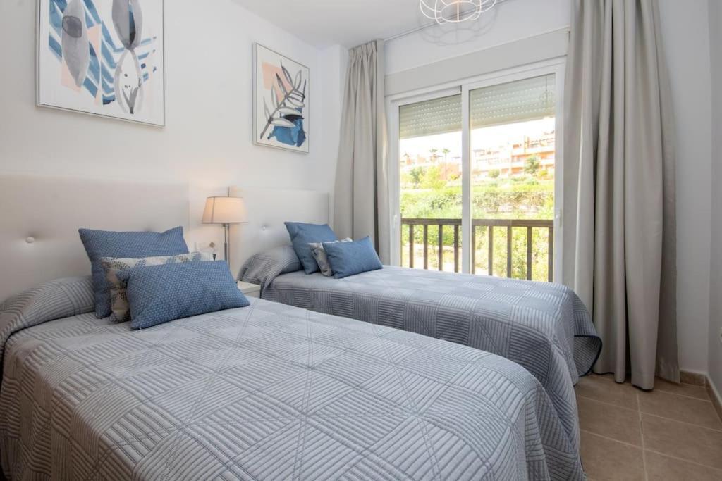 Апартаменты Penthouse With Roof Terrace, Bbq, Pool- And Sea Views Буэнас-Ночес Экстерьер фото
