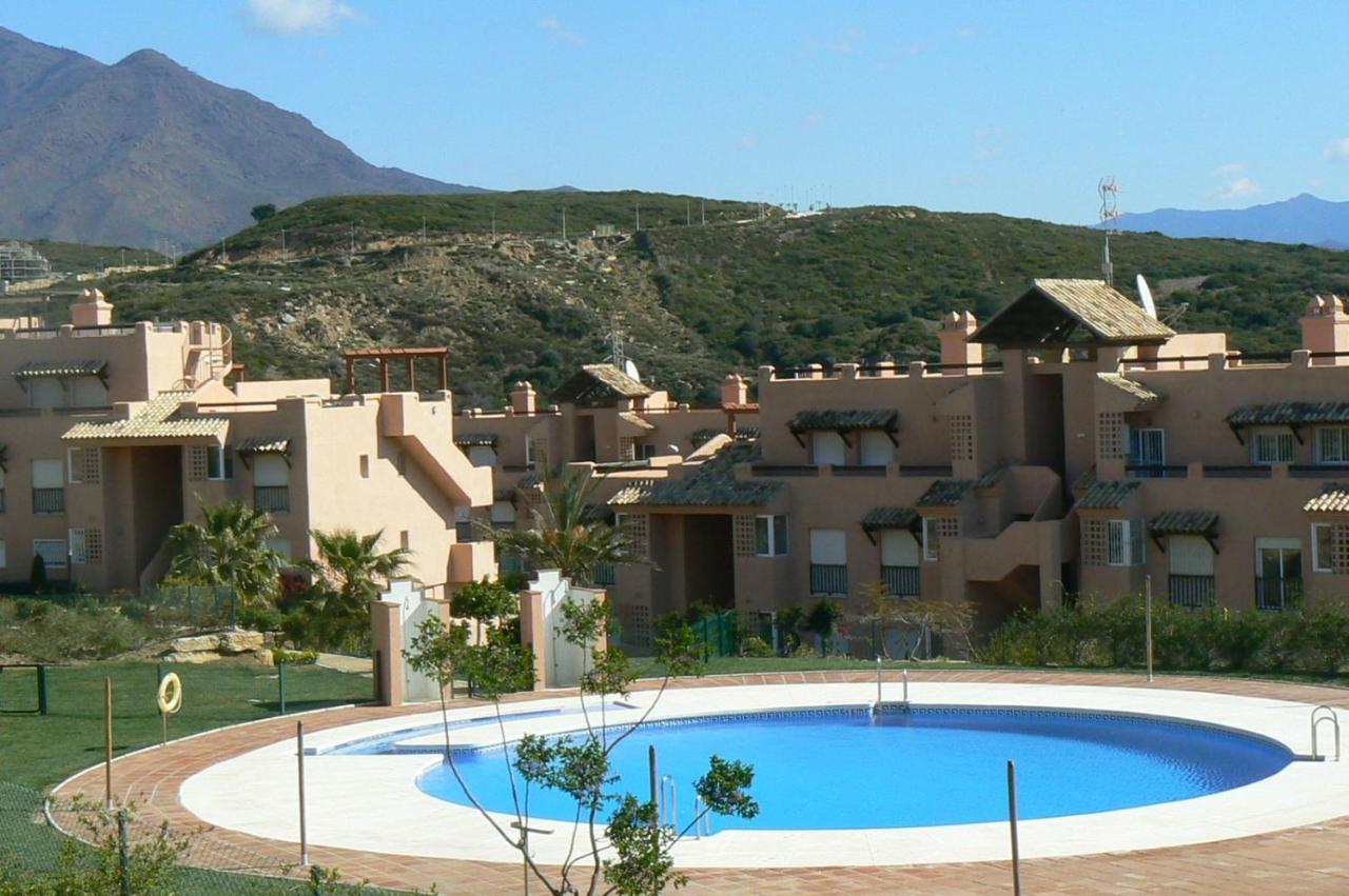 Апартаменты Penthouse With Roof Terrace, Bbq, Pool- And Sea Views Буэнас-Ночес Экстерьер фото